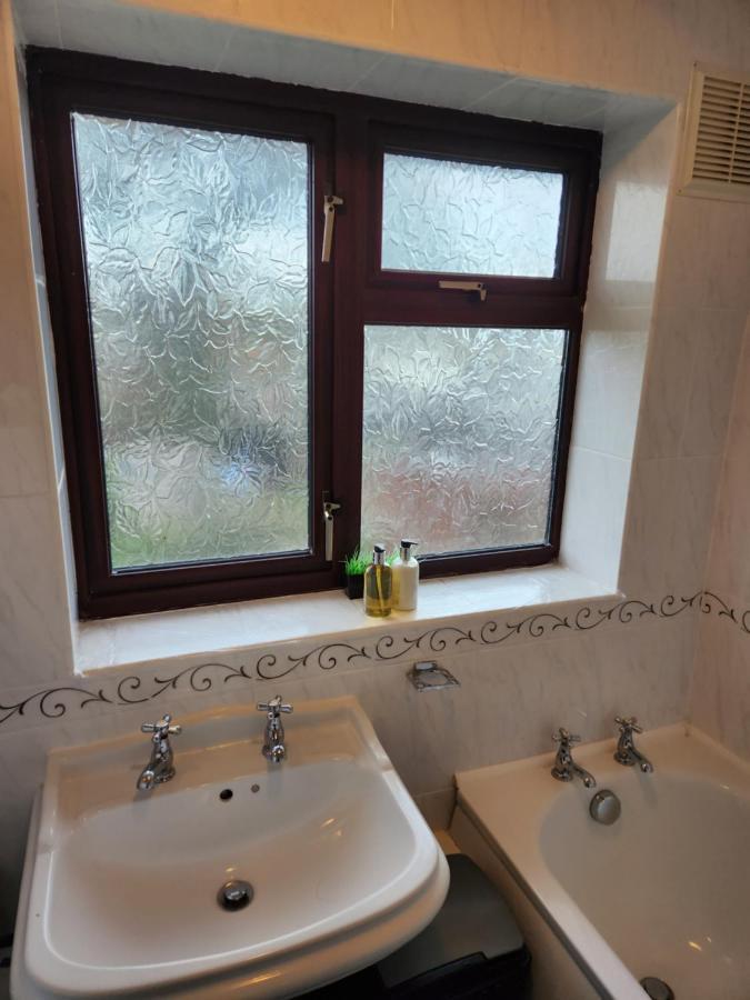 Private Luxurious Space Basildon  Esterno foto